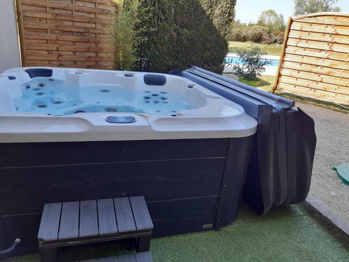 Bed and Breakfast Jacuzzi, Arcade Et Repas Compris Soulosse-sous-Saint-Elophe Esterno foto
