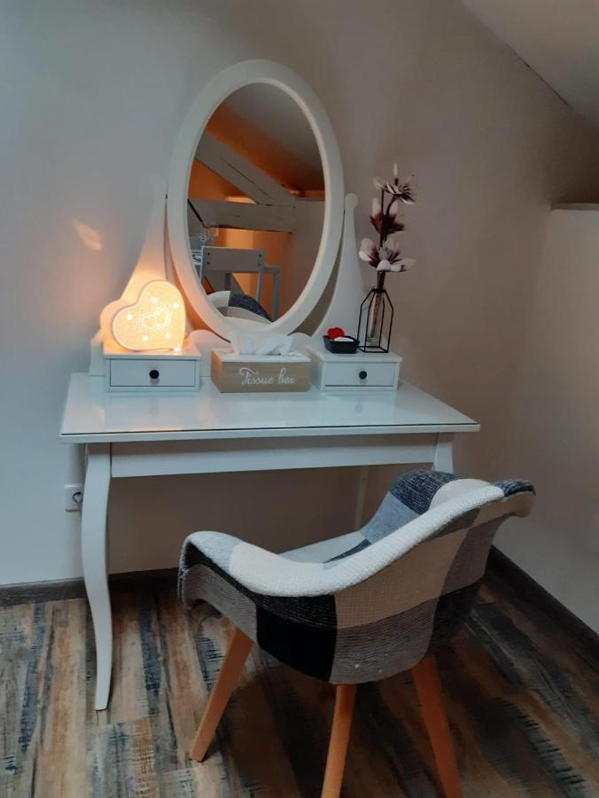 Bed and Breakfast Jacuzzi, Arcade Et Repas Compris Soulosse-sous-Saint-Elophe Esterno foto